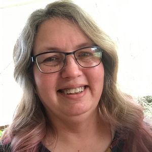 Meet your Posher, Kim